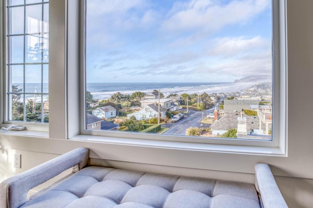 Hilltop Views Guest House